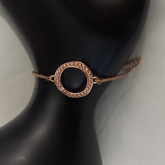 Adore by Swarovski Organic Circle Bracelet in Rose Gold NEW - Picture 2 of 5